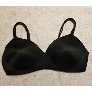 Cacique 44D Lightly Lined No Wire Black Tshirt Bra